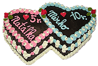 torta v tvare dvojitého srdiečka